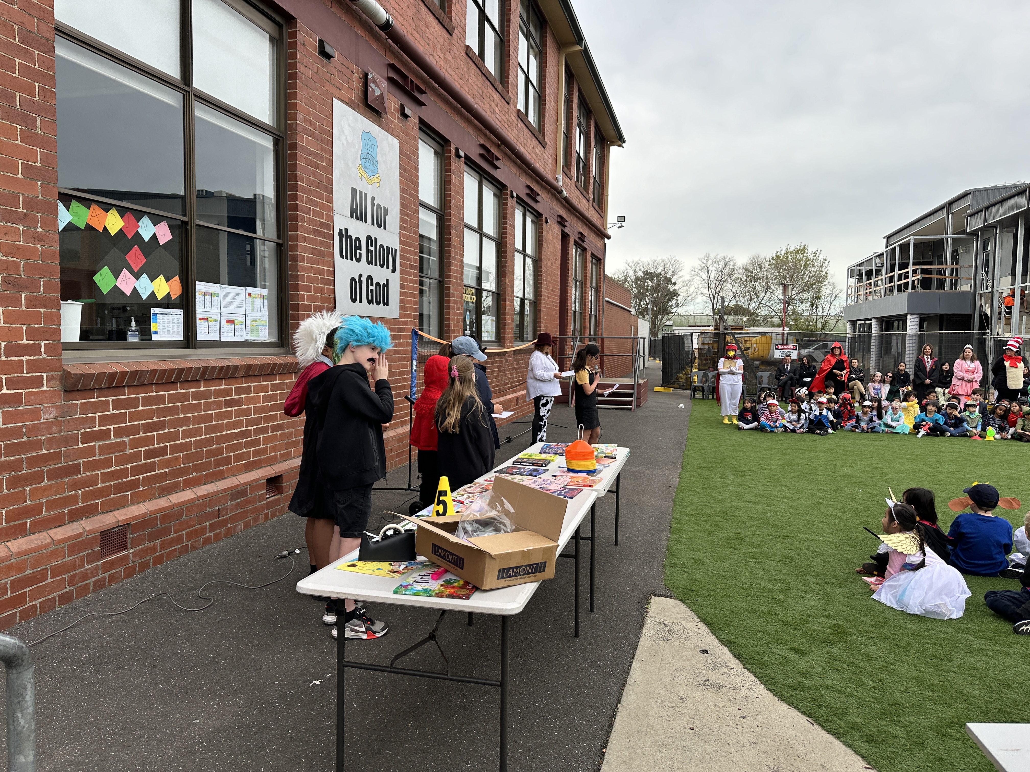 /uploaded_files/media/gallery/17247148042024 book week (91).JPG